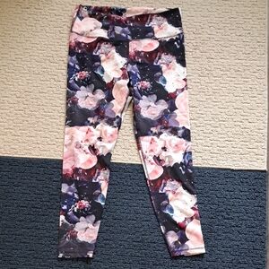 Floral Woman's XL Leggings